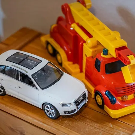 Wiesenblick, Familie Creutz Apartman *